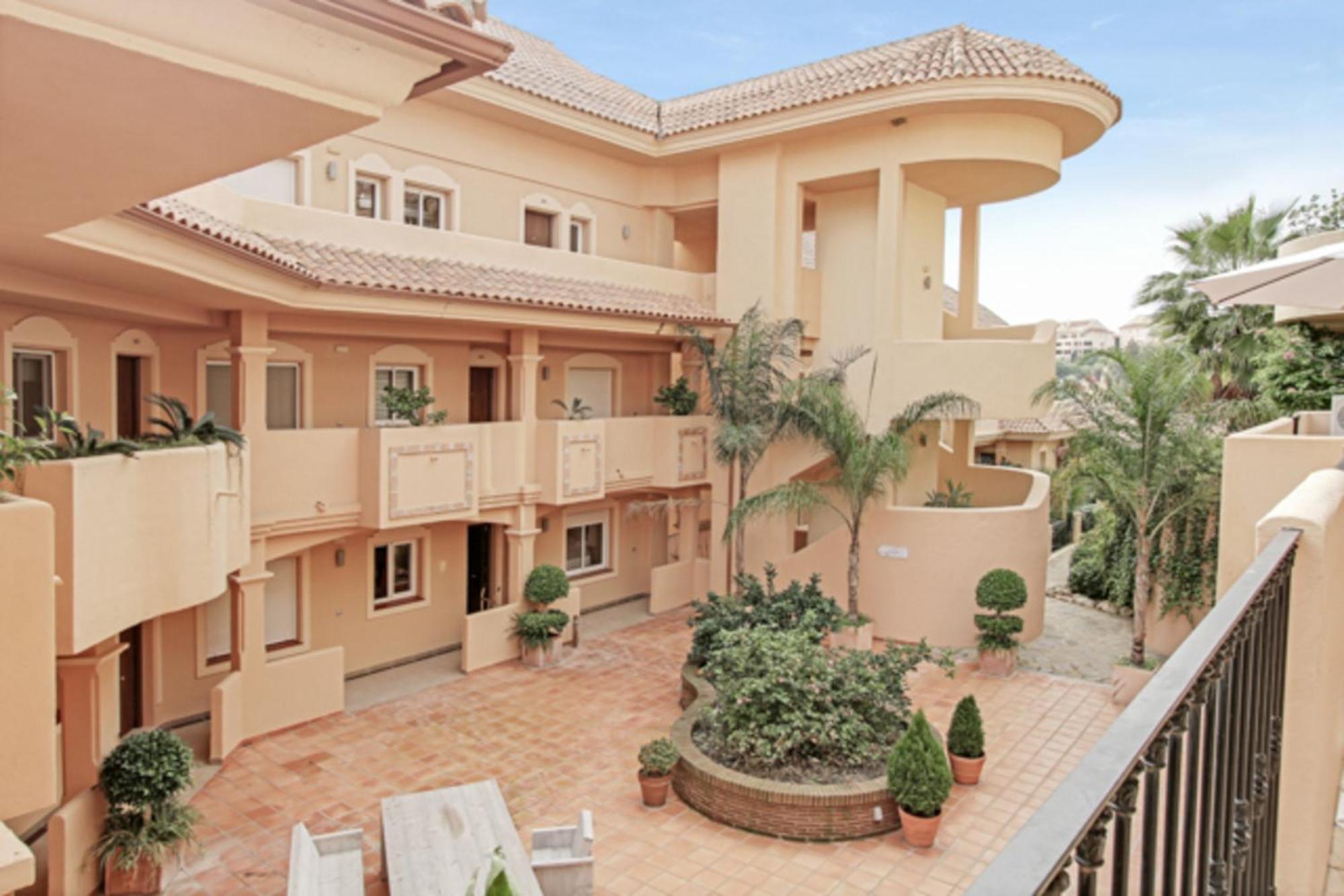 Aloha Hill Club Lluxury 5 Star Golf Resort Near Puerto Banus And מארבלה מראה חיצוני תמונה