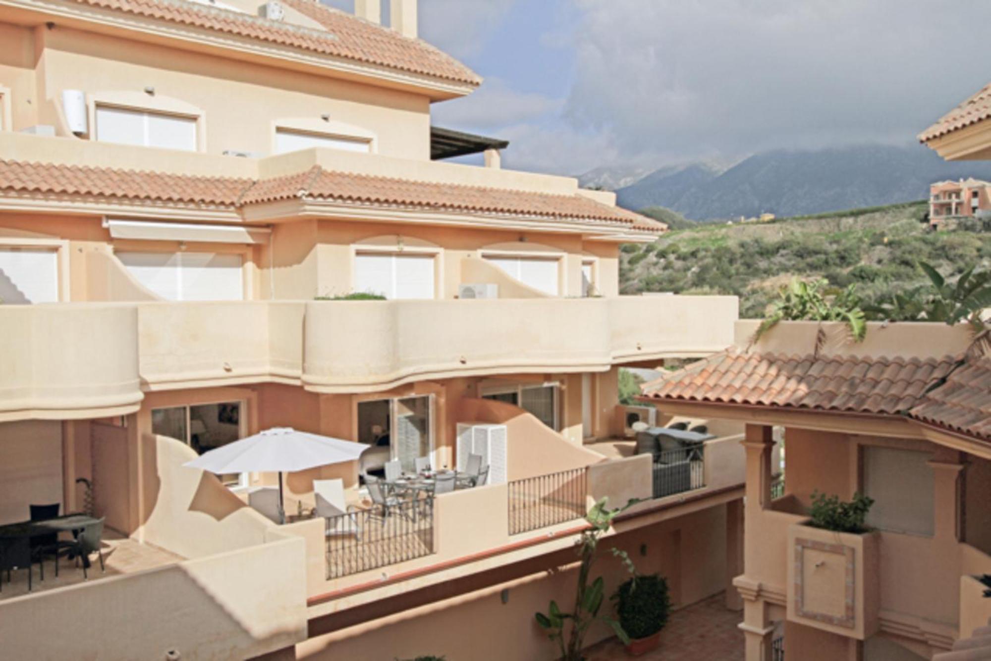 Aloha Hill Club Lluxury 5 Star Golf Resort Near Puerto Banus And מארבלה מראה חיצוני תמונה